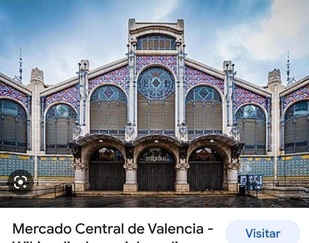 Valencia Centro Andando Y Playa Malvarrosa Tranvia Dış mekan fotoğraf